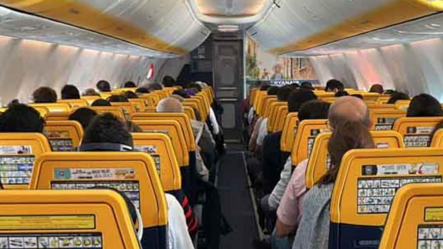 Batalla campal en un vuelo a Canarias: tuvo que intervenir la policía