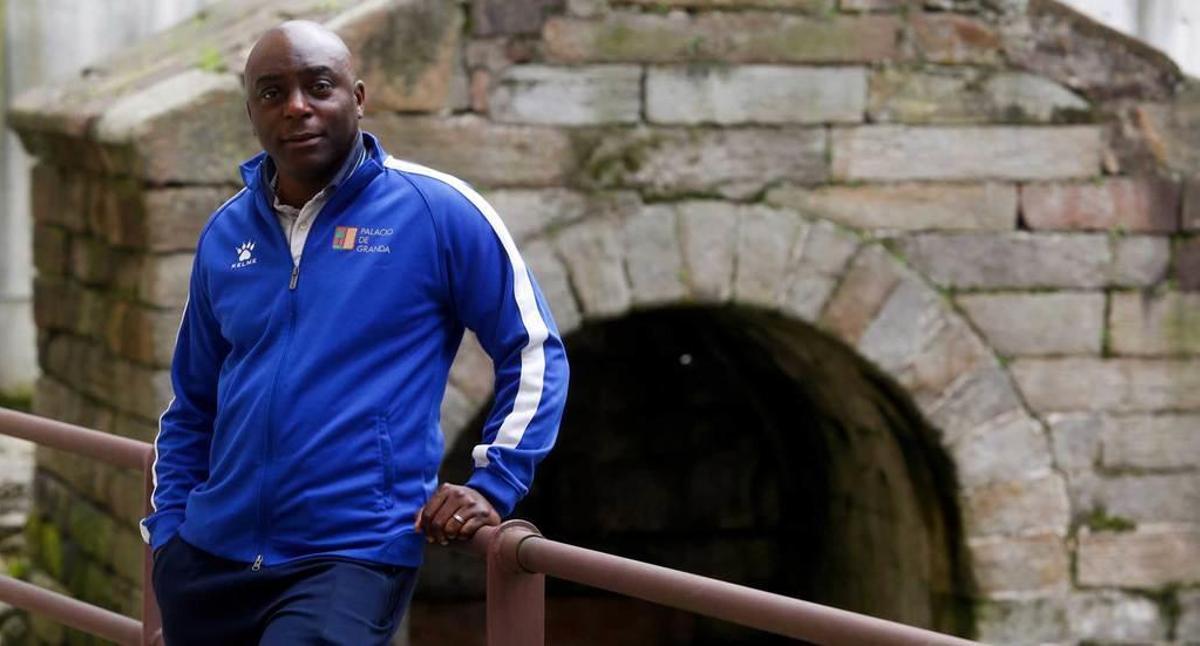 "Me faltó haber jugado con el Oviedo en Primera"