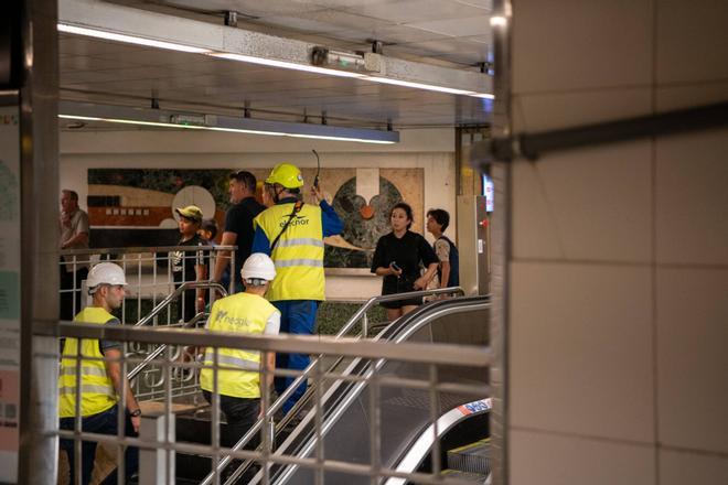 Los bomberos de Barcelona explican cómo se produjo la explosión de gas de Sants