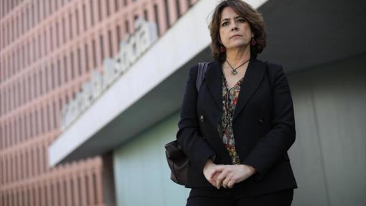 La fiscala Dolores Delgado, en la Ciutat de la Justícia.