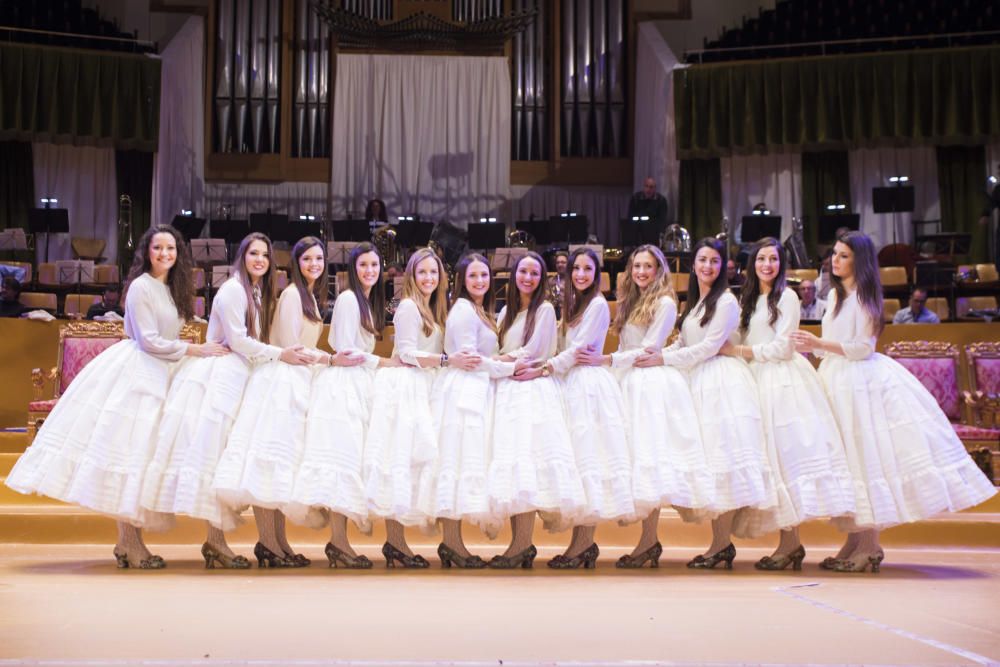 Ensayo de la exaltación de las falleras mayores