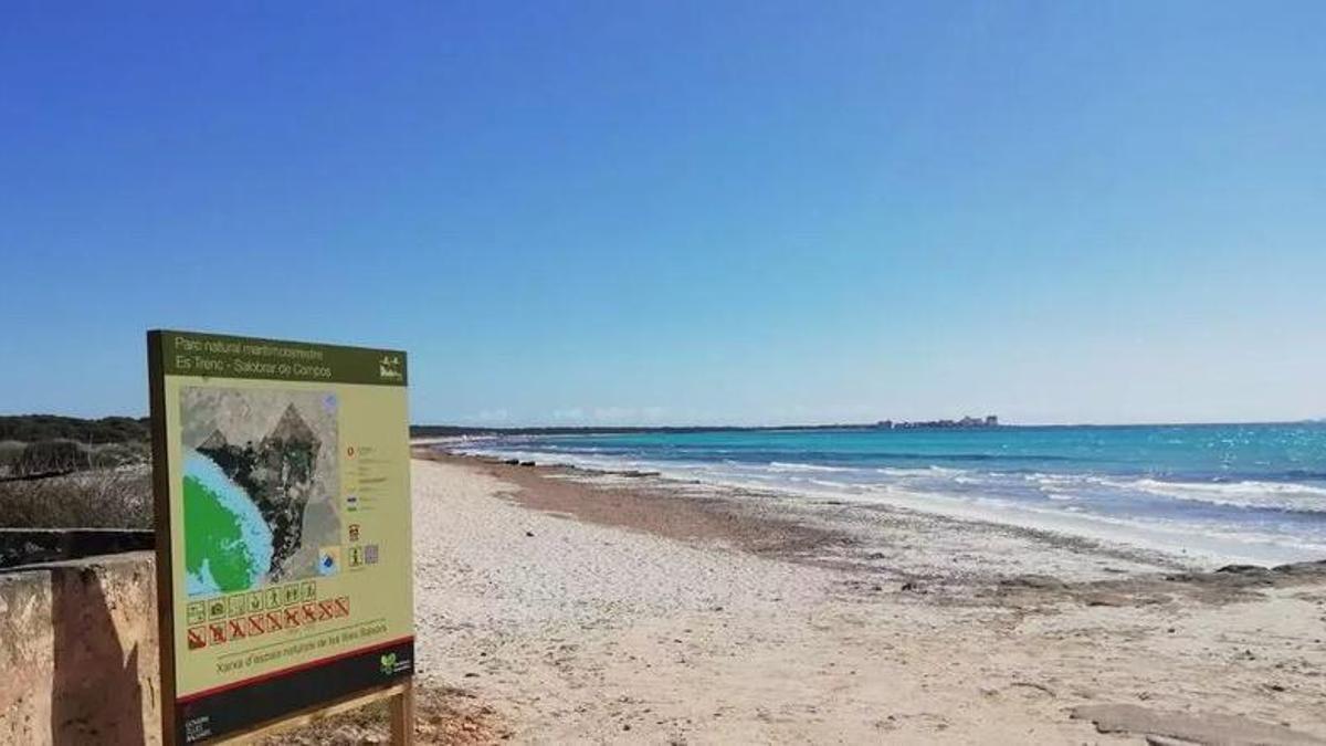 Stehen hier bald Strandbars mit großem Parkplatz?