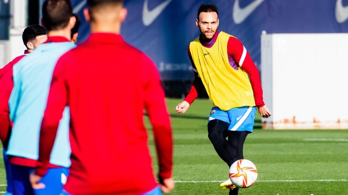 Braithwaite, protagonista del entrenamiento del Barça B