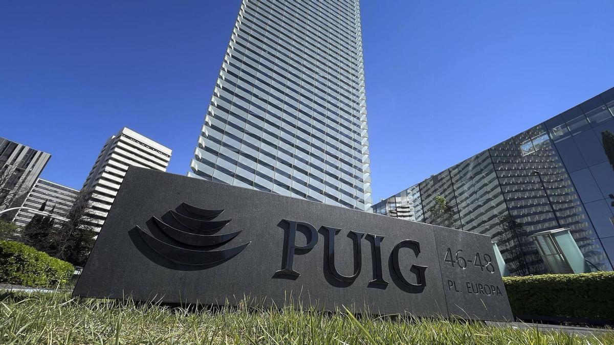 Puig sets the IPO price at €24.50, the top of its range