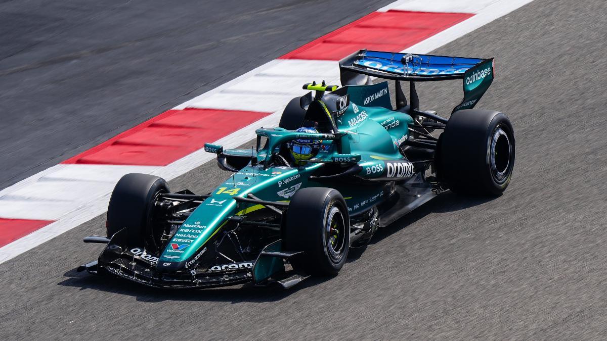 El AMR26 de Aston Martin, con Alonso al volante en Bahrein