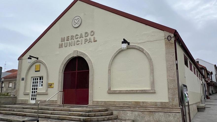 ndiciona la fachada del Mercado de Seixo