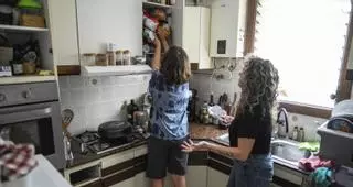 Cada estiu 22.000 persones demanen excedències per tenir cura dels fills