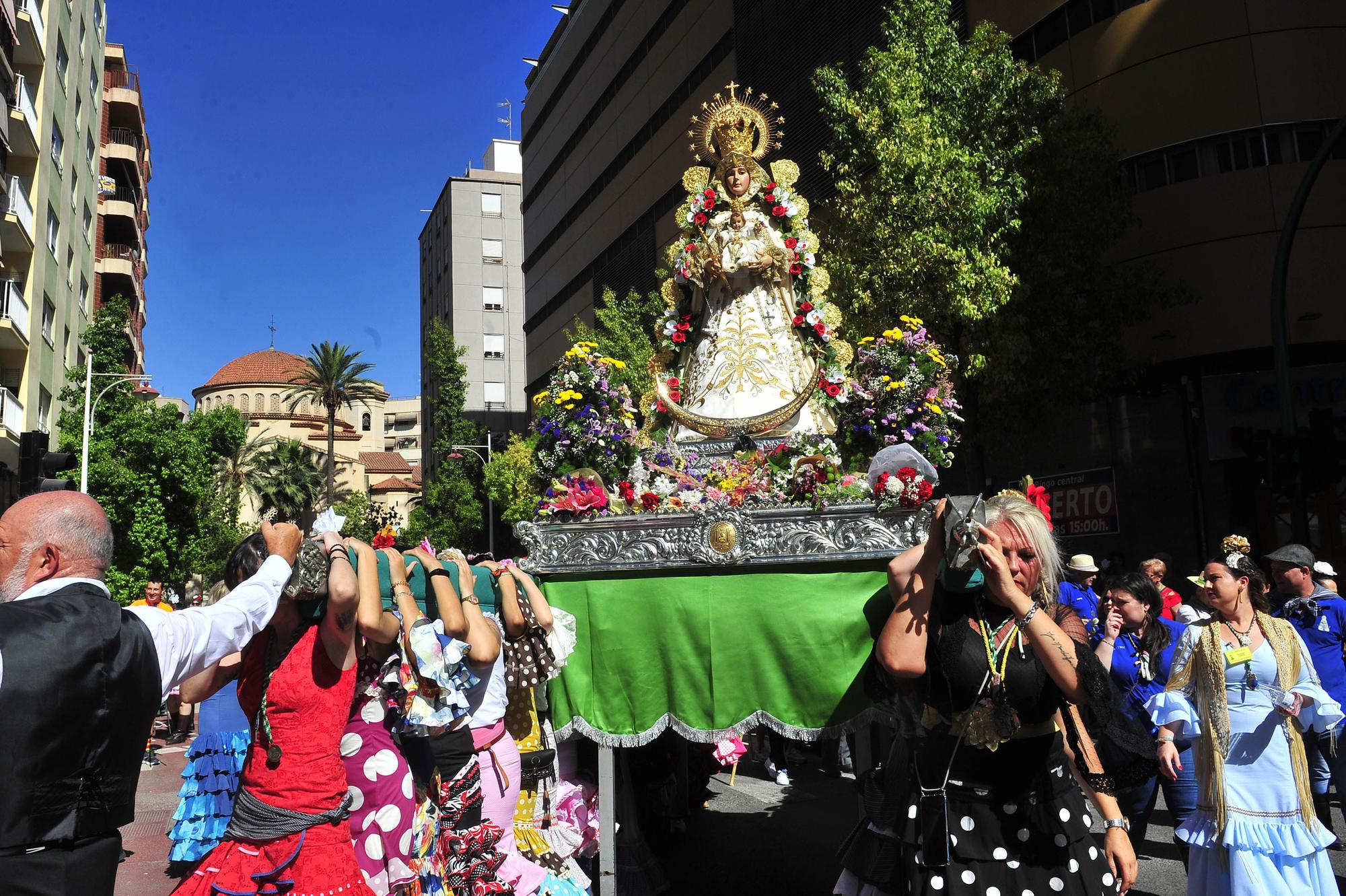 Romeria de la Virgen del Rocío al Pantano de Elche