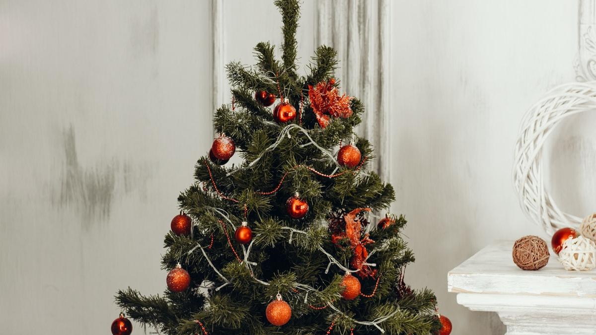 Los mejores árboles para decorar tu hogar esta Navidad (y que seguro se agotarán)