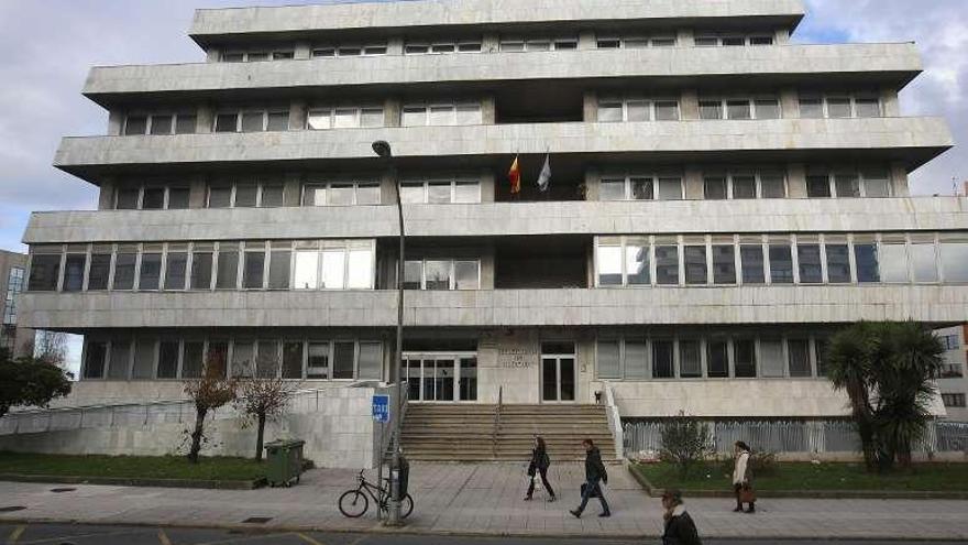 La sede del Catastro pierde rango y pasa a ser una oficina local de la de  Pontevedra - Faro de Vigo