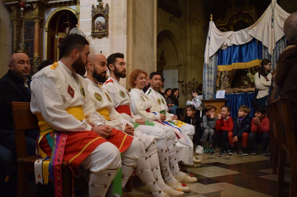 Los 'cossiers' de Algaida bailan en homenaje a su patrón Sant Honorat