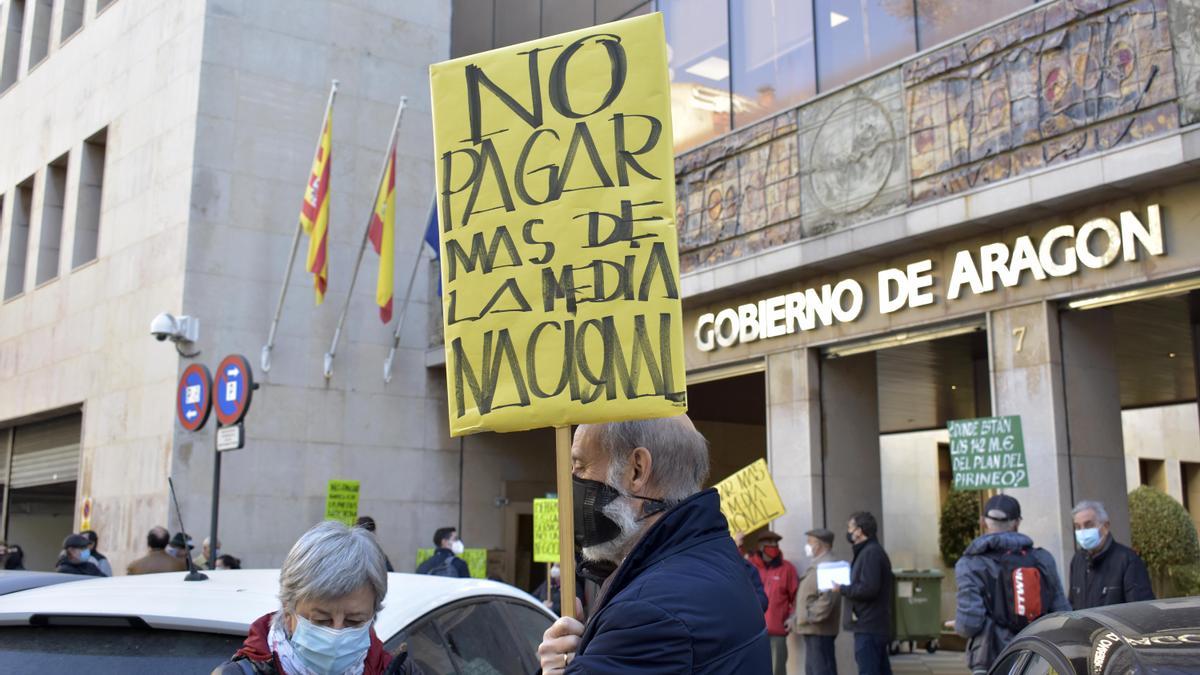 Una de las últimas protestas de la Red de Agua Pública de Aragón (Rapa) en contra del ICA.