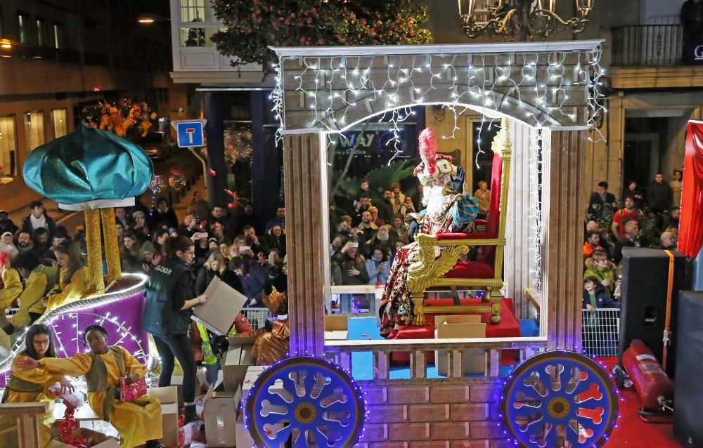 Las imágenes de la Cabalgata de Reyes de Vigo 2019