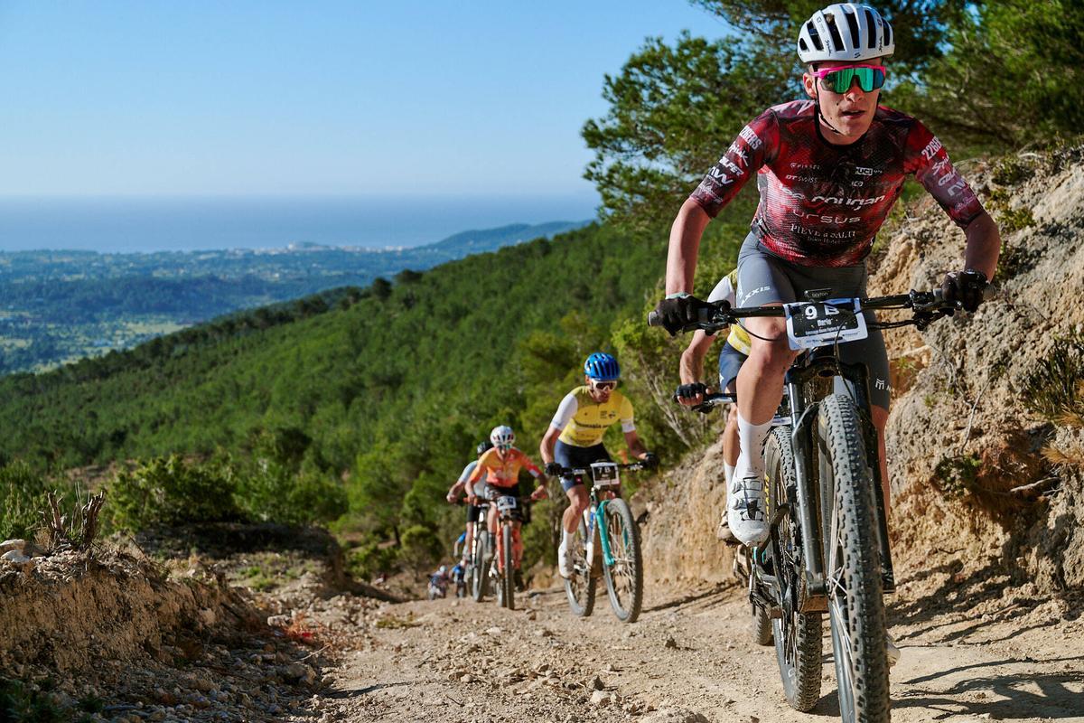 Galería: segunda etapa de la Vuelta a Ibiza MTB Siroko by Shimano Galería: segunda etapa de la Vuelta a Ibiza MTB Siroko by Shimano