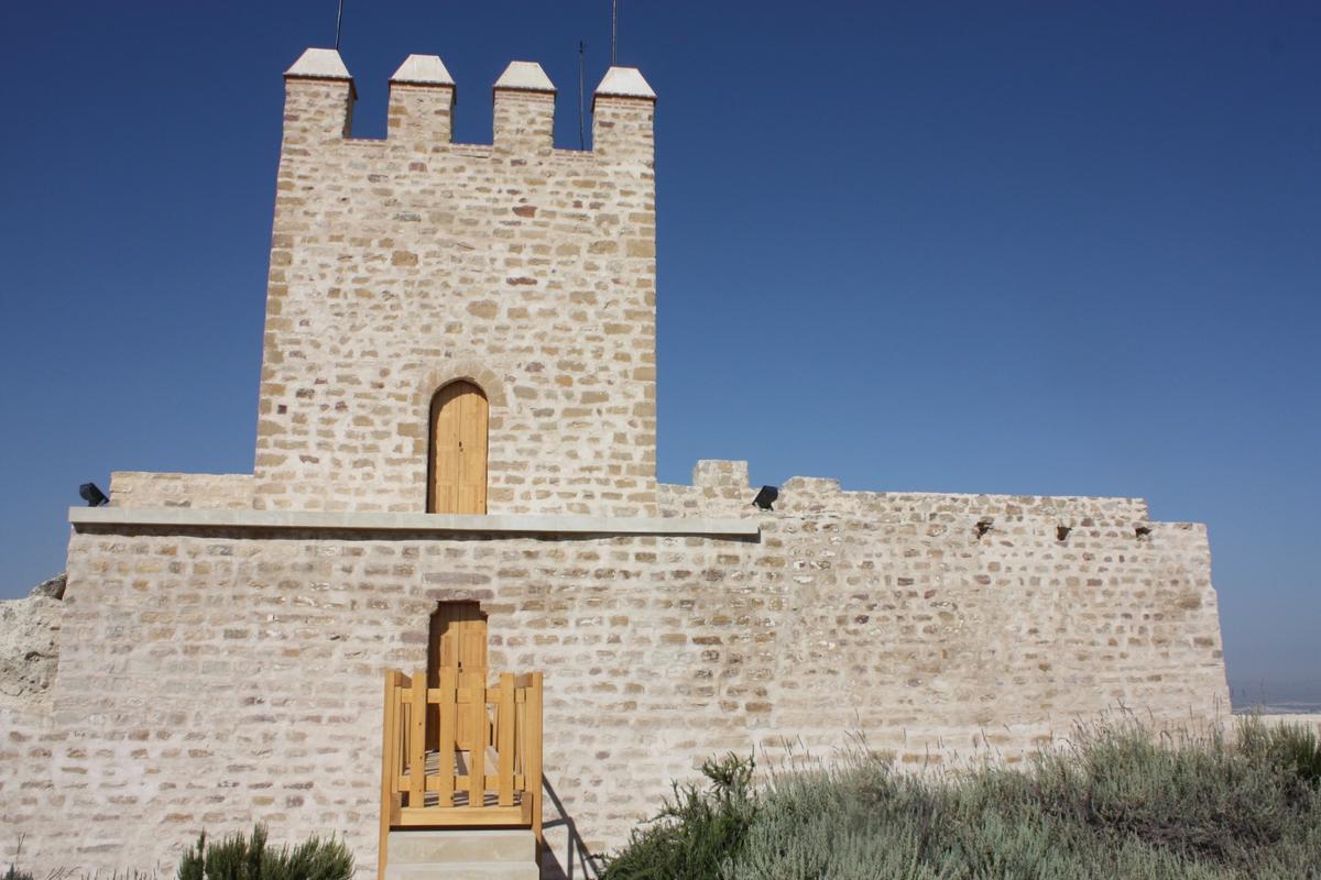 Sale a licitación el proyecto para recuperar el patio de armas del castillo-alcazaba de Bujalance.