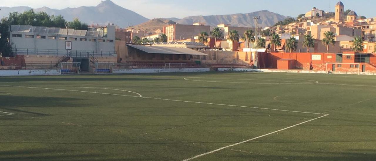 El Ayuntamiento inicia las obras de mejora del campo de fútbol de Agost