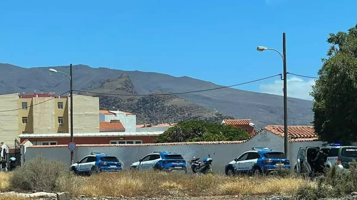 Siete heridos en dos peleas en el centro de migrantes de Sardina del Sur