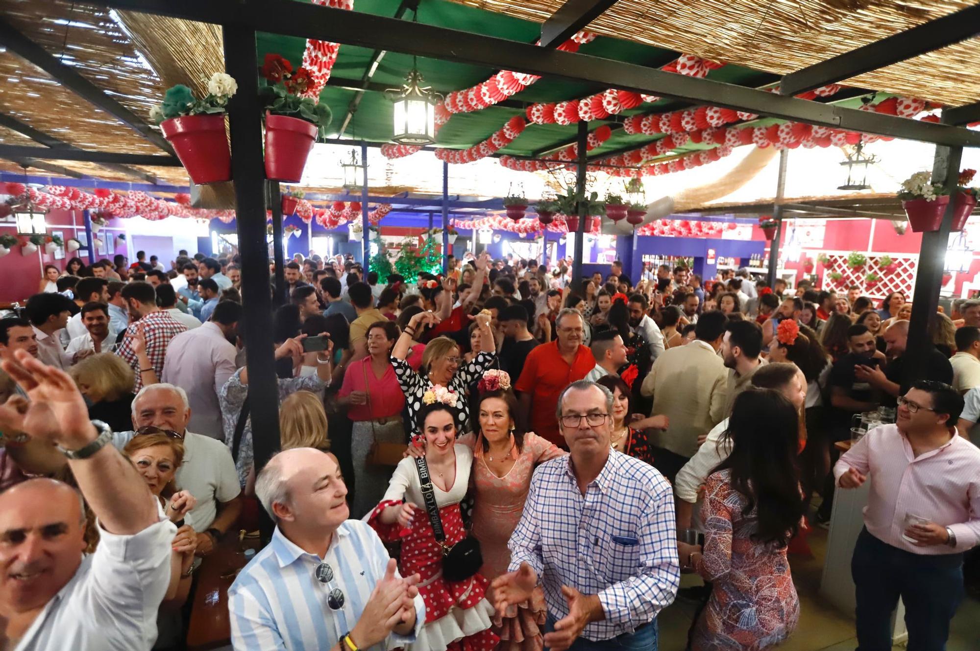 Ambiente de viernes de Feria