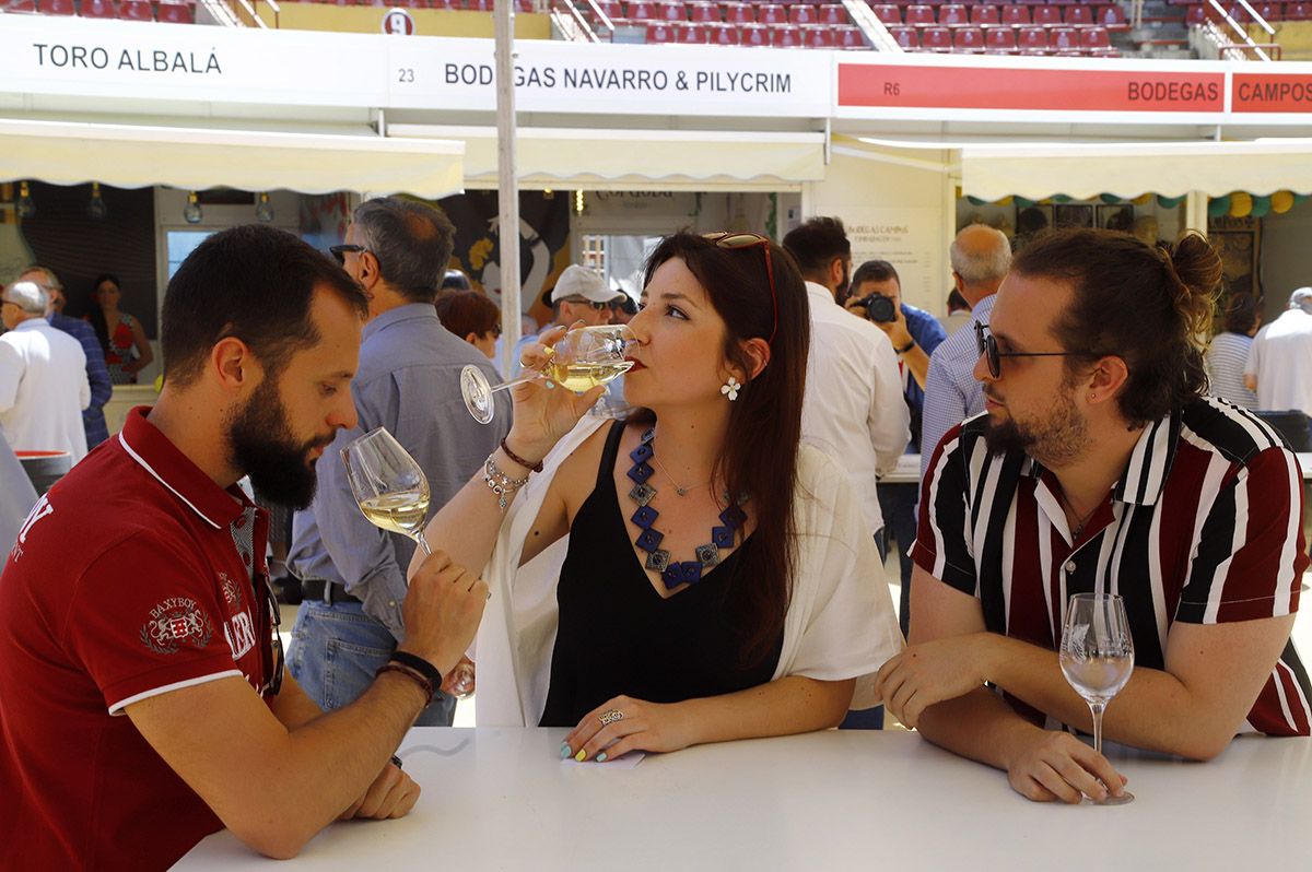 Abre la Cata del Vino de Montilla Moriles en la plaza de Los Califas