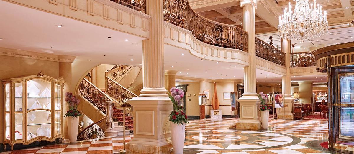 Hall principal del Grand Hotel Wien.
