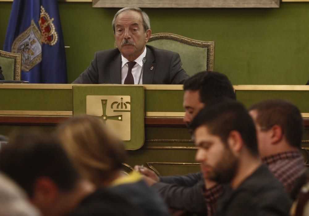 Pleno en el Ayuntamiento de Oviedo