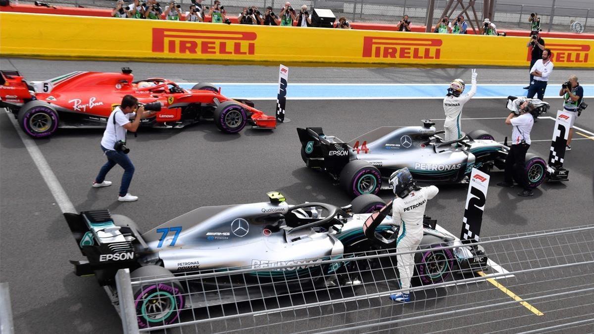 Lewis Hamilton se lleva la pole en el GP de Francia