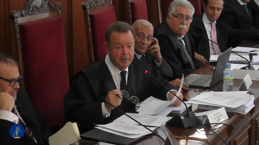 Emilio Cortés, abogado de David Sánchez, pide su a