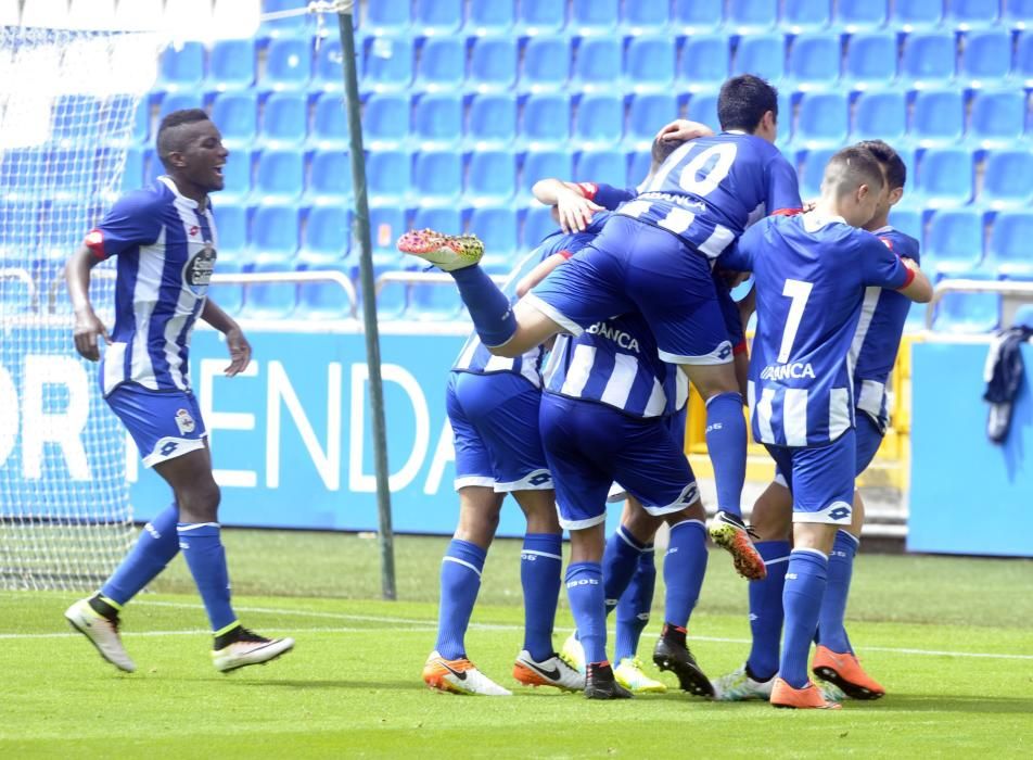 El Fabril golea a El Palmar en Riazor