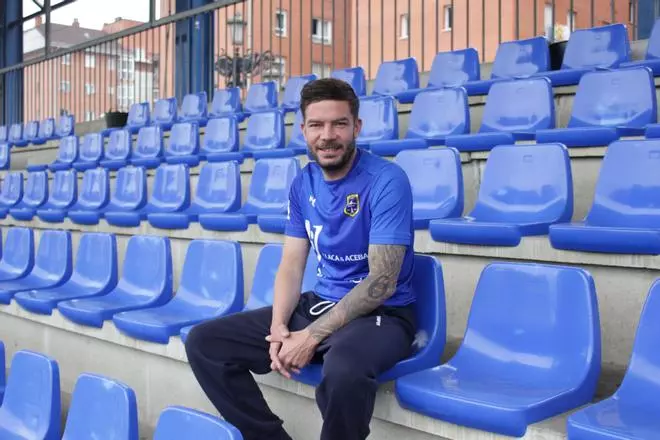 David Alonso, eterno capitán de La Corredoria, se retira: "Es un ascenso muy especial para mí, porque es el último que vivo como jugador"