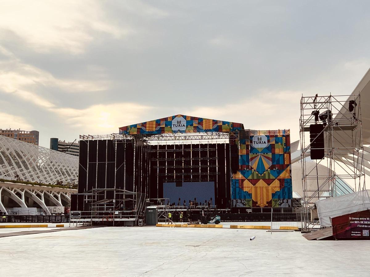 El escenario del BigSound espera a los asistentes.