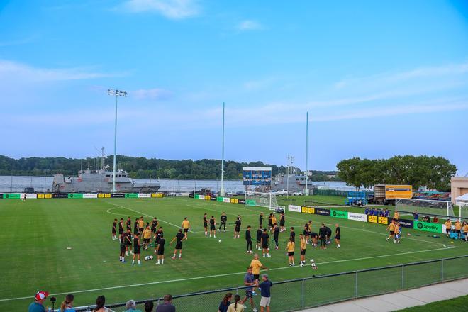 Así ha sido el entrenamiento del Barça en la Base Naval de la Marina de Annapolis para preparar el clásico