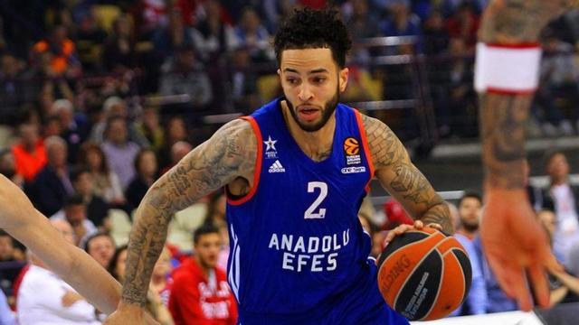 Muere el jugador de baloncesto Tyler Honeycutt en tiroteo con la policía