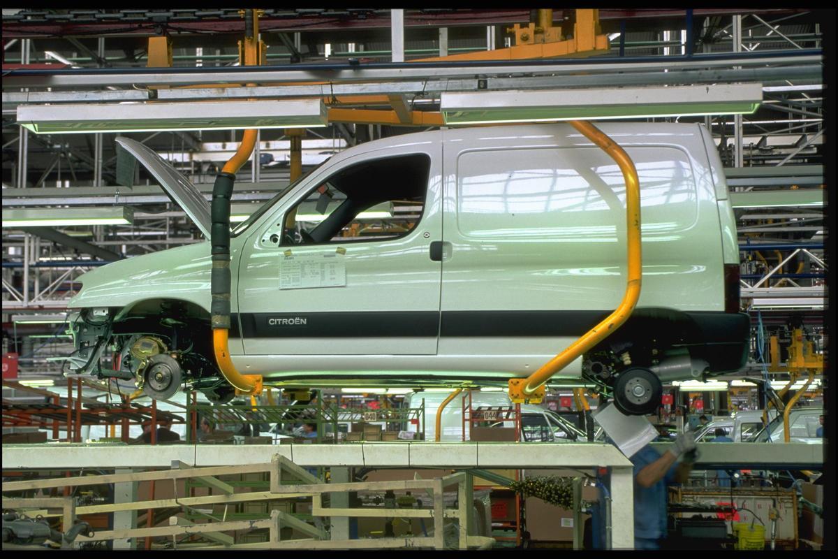 Tres décadas de la llegada de las Berlingo y Partner a la factoría de Balaídos