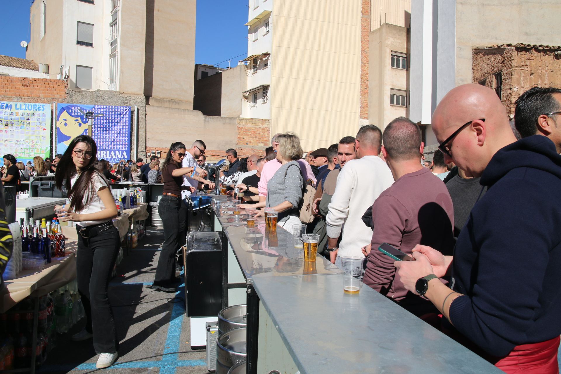 Galería de fotos: La Festa de les Paelles de Burriana reúne a más de 1.000 personas en Sant Blai