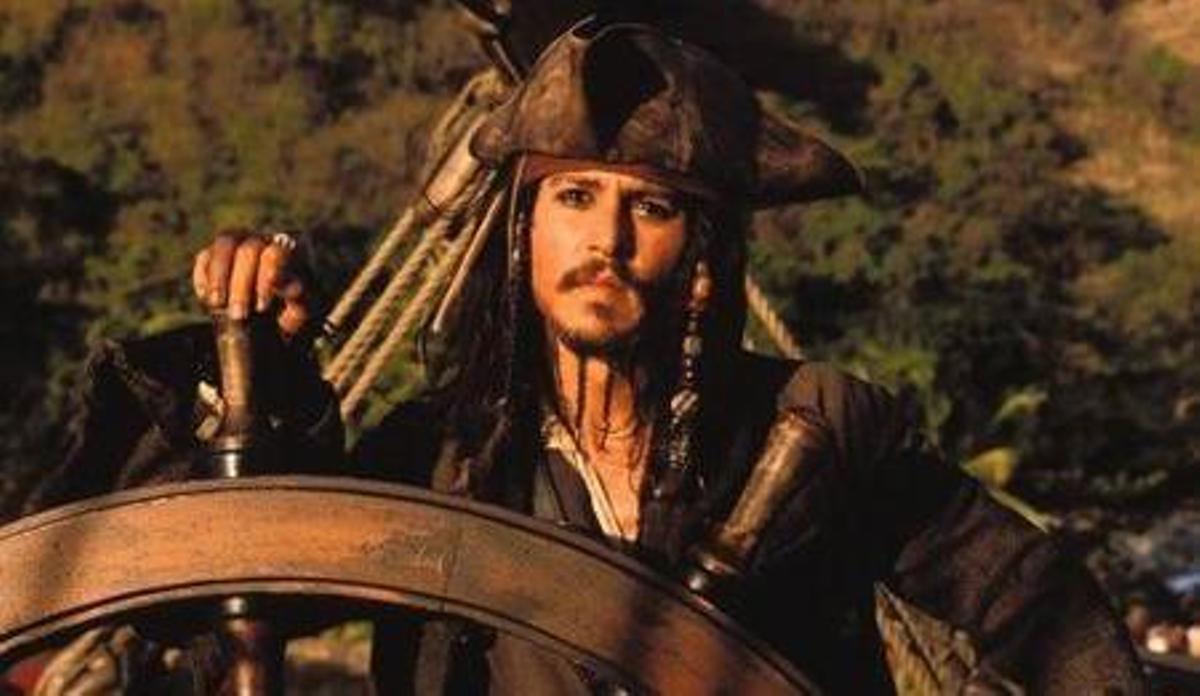 Johnny Depp como Jack Sparrow