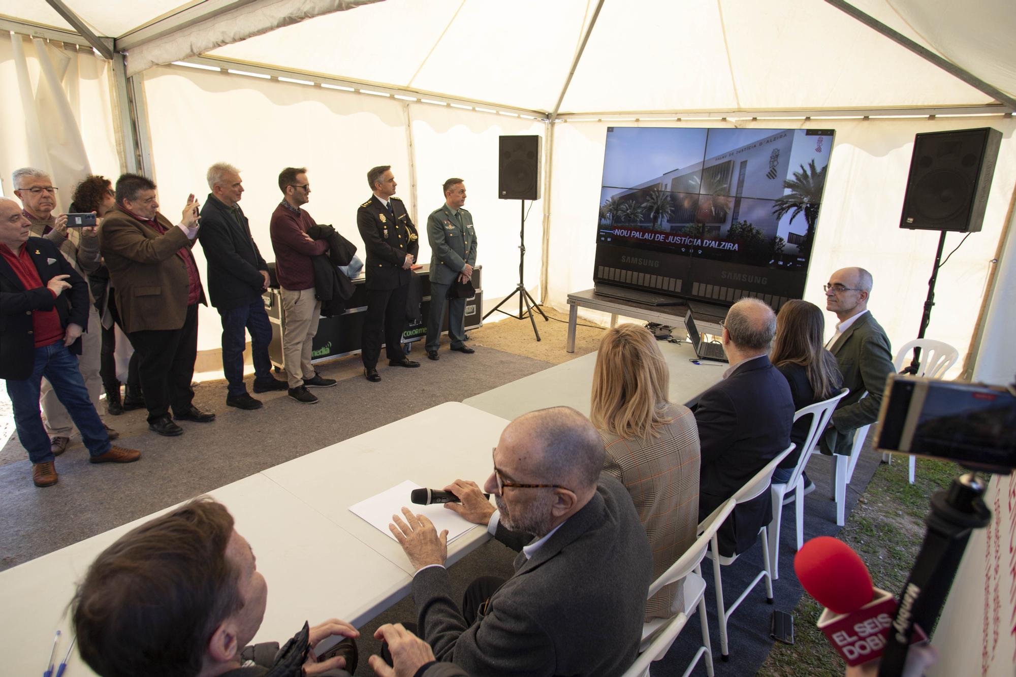 Inicio de la construcción del Palau de Justícia de Alzira