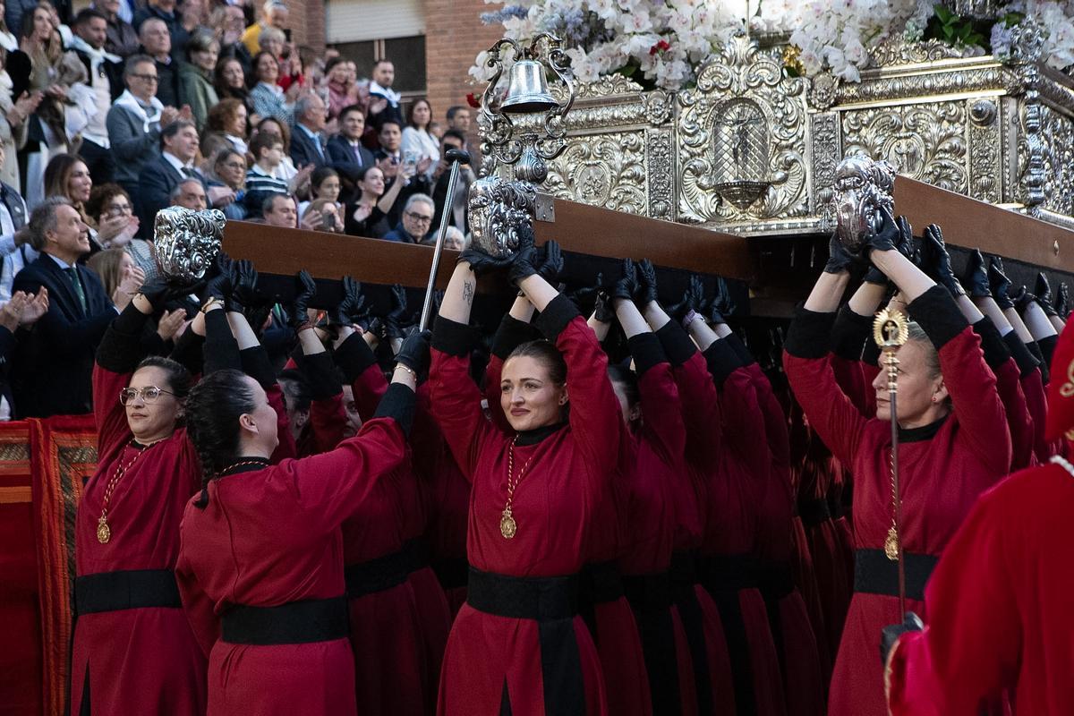 La procesión del Viernes Santo de Lorca, en imágenes