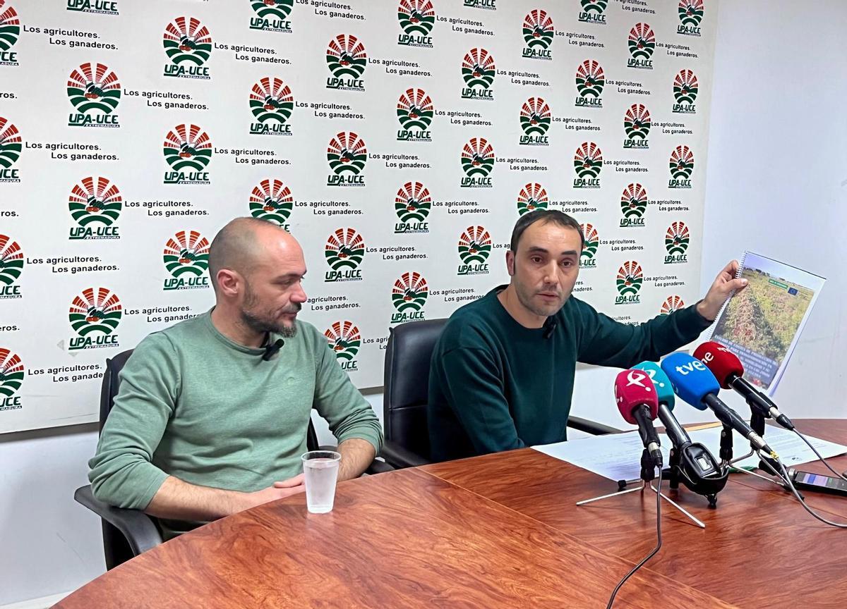 Rueda de prensa de UPA-UCE este viernes.