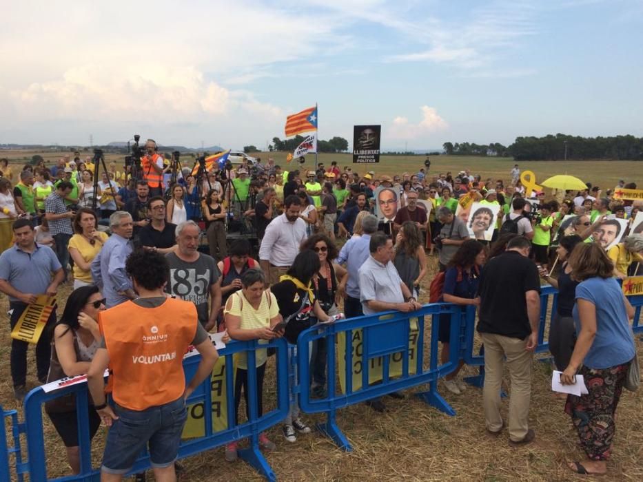 Concentració a Lledoners per l'alliberament dels independentistes presos