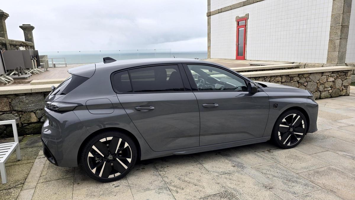 Peugeot 308: Más autonomía y diseño renovado