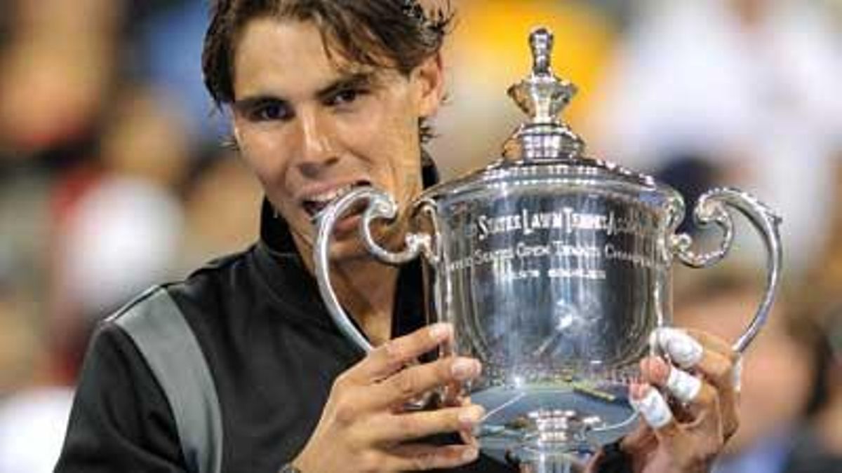 Amb 24 anys, el manacorí Rafael Nadal és el tennista més jove que ha aconseguit guanyar els quatre Grand Slam.