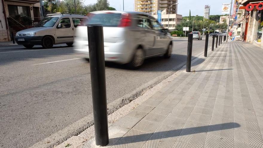 Figueres condiciona la vorera de l&#039;avinguda Salvador Dalí