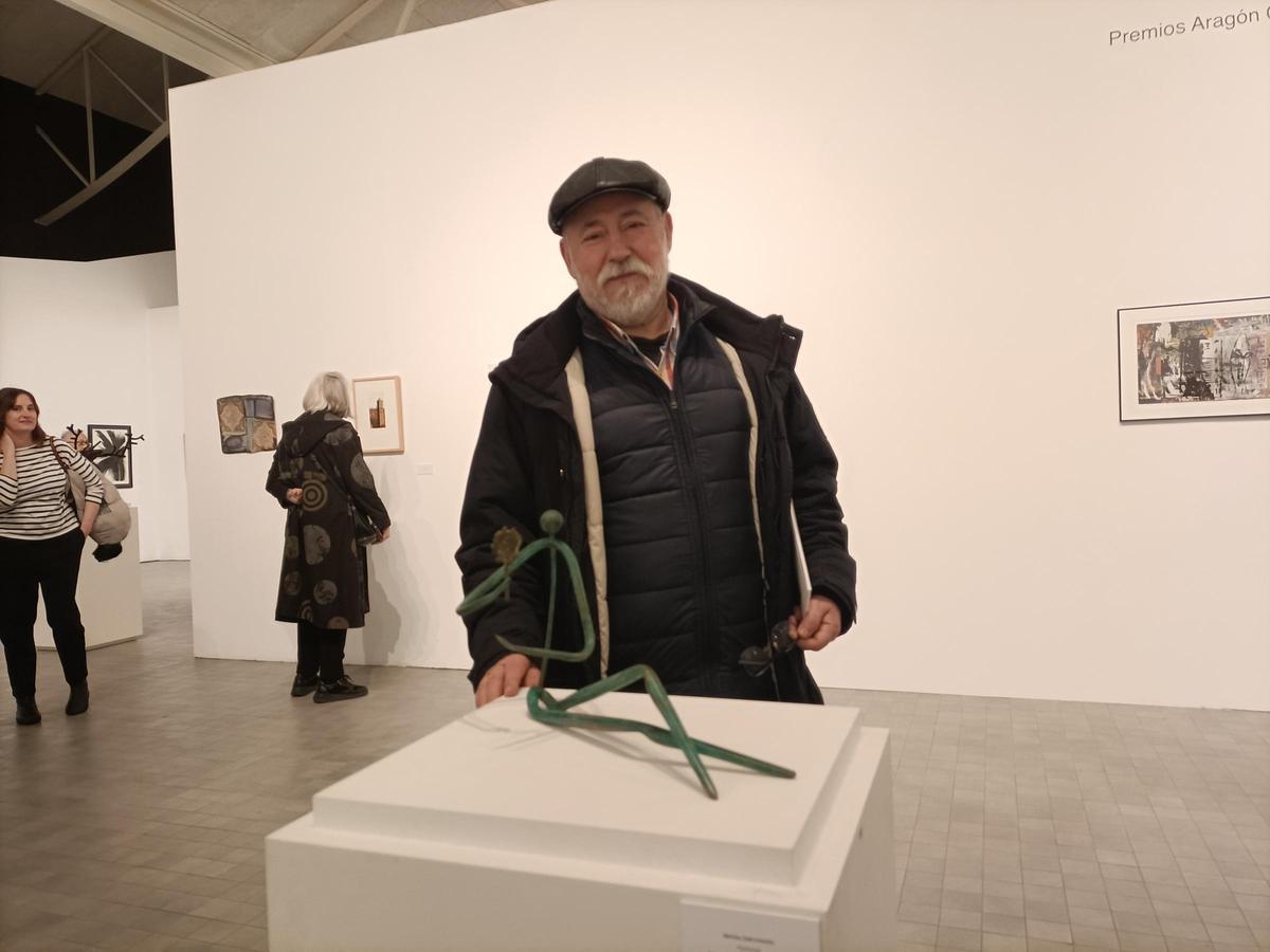 José Antonio Barrios, este jueves con su obra.