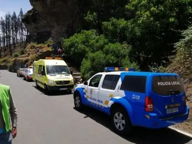 Sucesos| Una mujer resulta herida al precipitarse por un terraplén en Valleseco