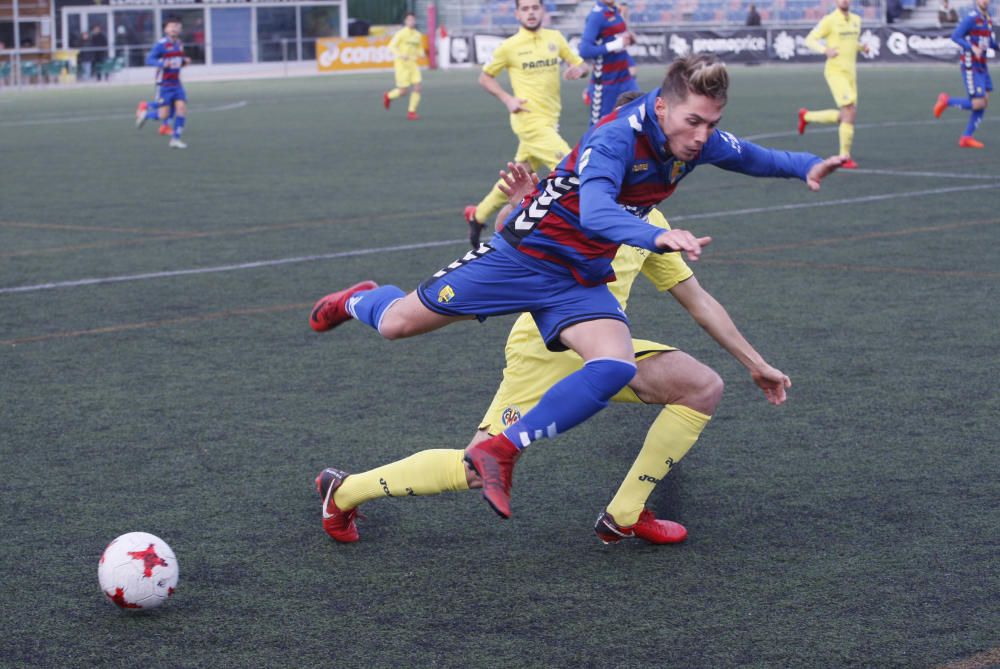 Les millors imatges del Llagostera - Vila-real B