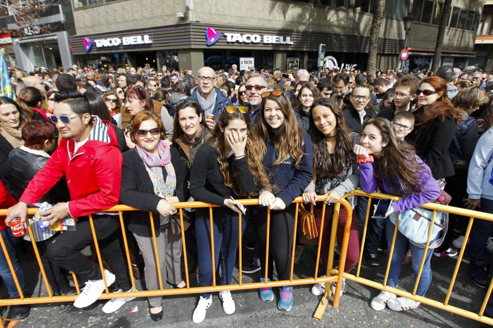 Búscate en la mascletà del 6 de marzo