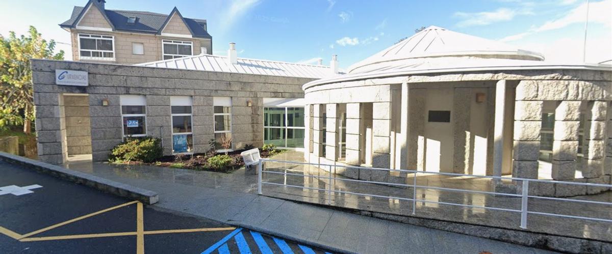 Centro de salud de Castro Caldelas, donde ocurrieron los hechos en febrero de 2023. | GM
