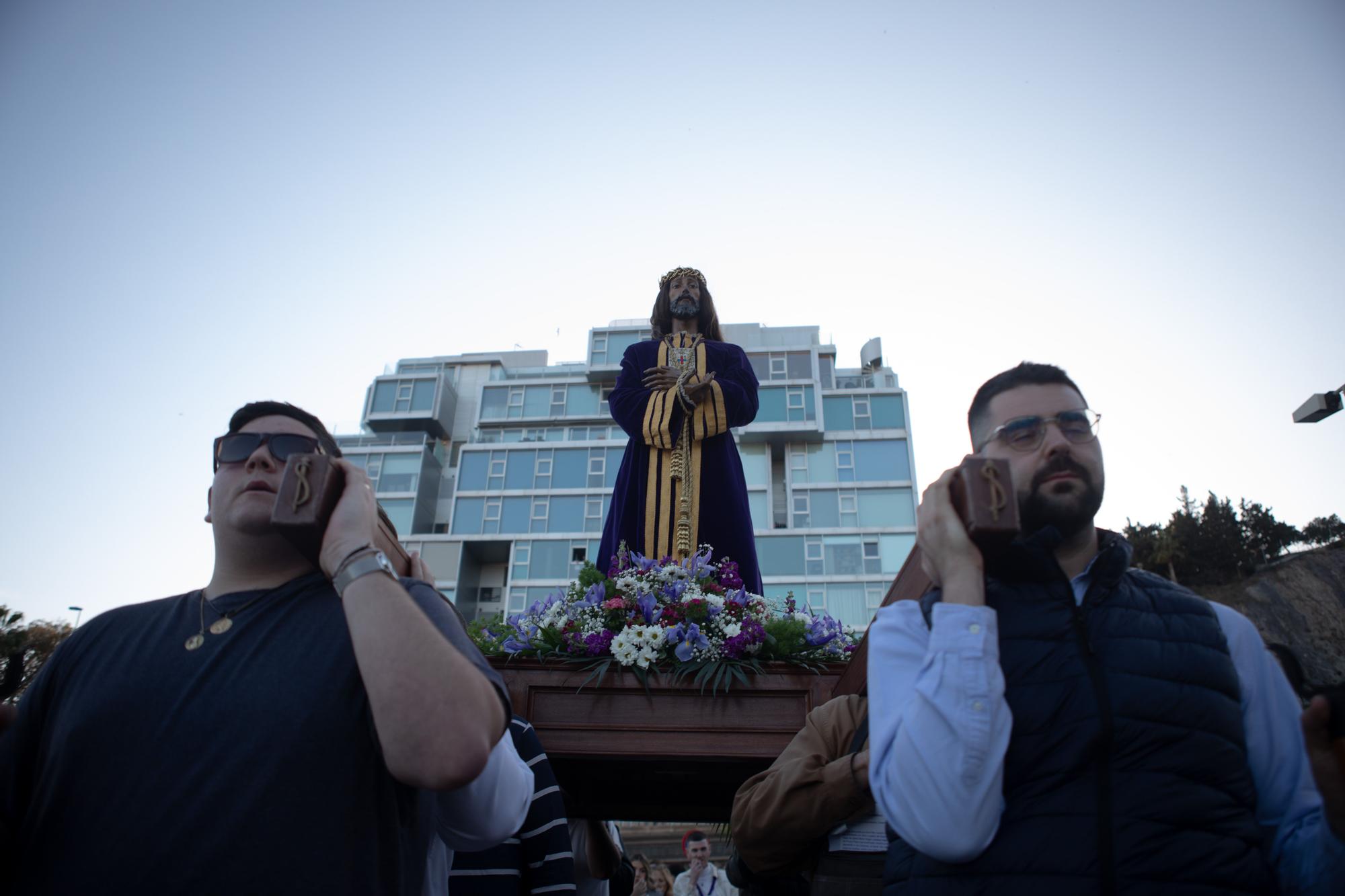 Traslado de los Cristos y Vírgenes de marrajos y californios en Cartagena