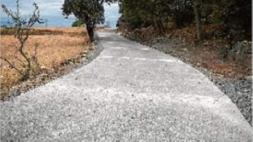 Estat en què s&#039;ha deixat el camí de Viladordis després de les obres