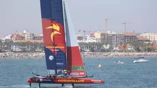València da alas a los Gallos que encarrilan la clasificación a la final del Spain Grand Prix SailGP
